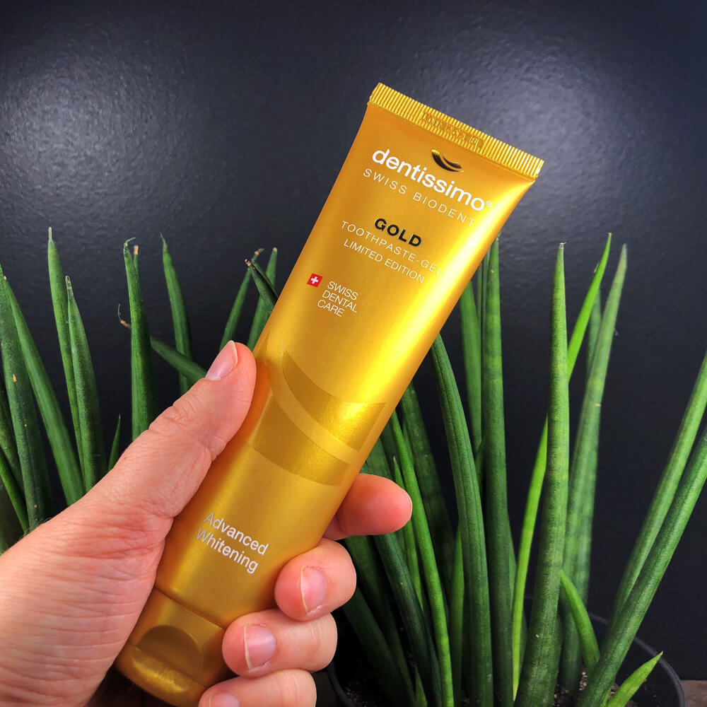 Dentissimo Extra Whitening GOLD 75ML valgendav hambapasta (kullaosakestega) – Kuva 5