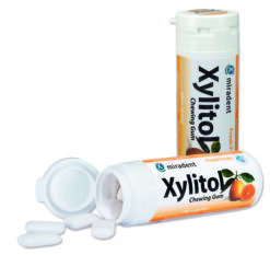 Miradent 100% Xylitol Hedelmä -purukumi (30 g, 30 kpl/pakkaus)