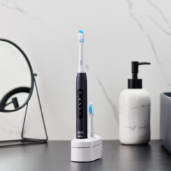 Oral-B Pulsonic SLIM Luxe 4500 Matte Black Sonic sähköhammasharja (2 harjapead) + Reisikarp – Kuva 6
