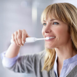 Philips Sonicare ProtectiveClean 4300 seeria VALGE (HX6807/24) 2 intensiivsust ja surveandur – Kuva 5