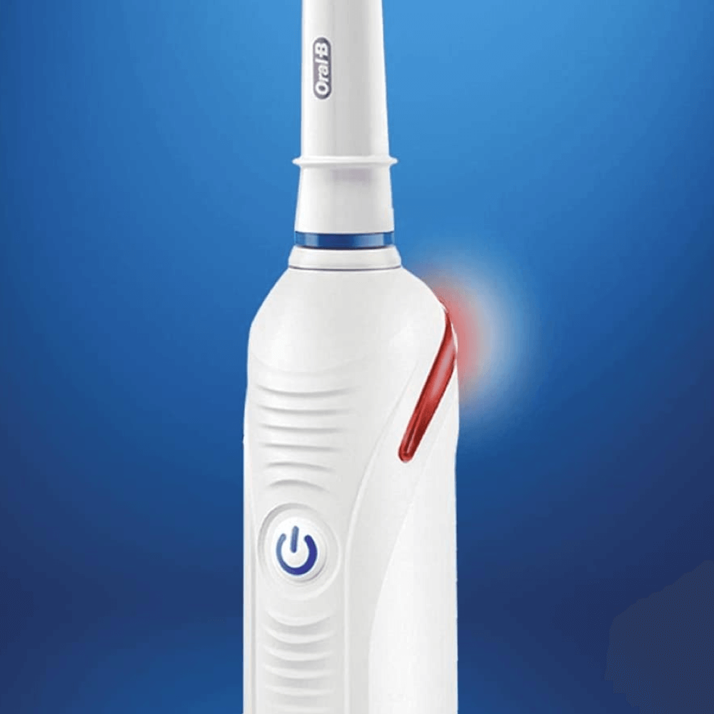 Oral-B JUNIOR SMART sähköhammasharja Bluetoothi ja surveanduriga (lastele al. 6.a) – Kuva 4