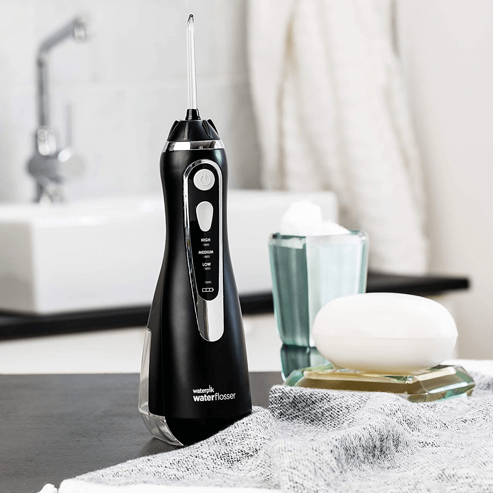 Waterpik WP-562EU Cordless Advanced suu irrigaator hambavahepuhastaja MUST (3 režiimiga) – Kuva 6