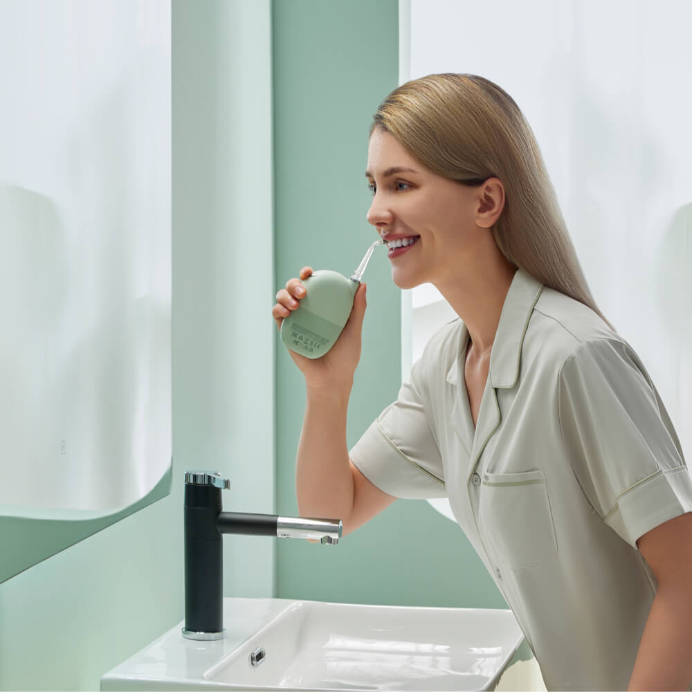 Oclean A10 Grey irrigaator HALL juhtmevaba veeprits (2 otsikut) – Kuva 3